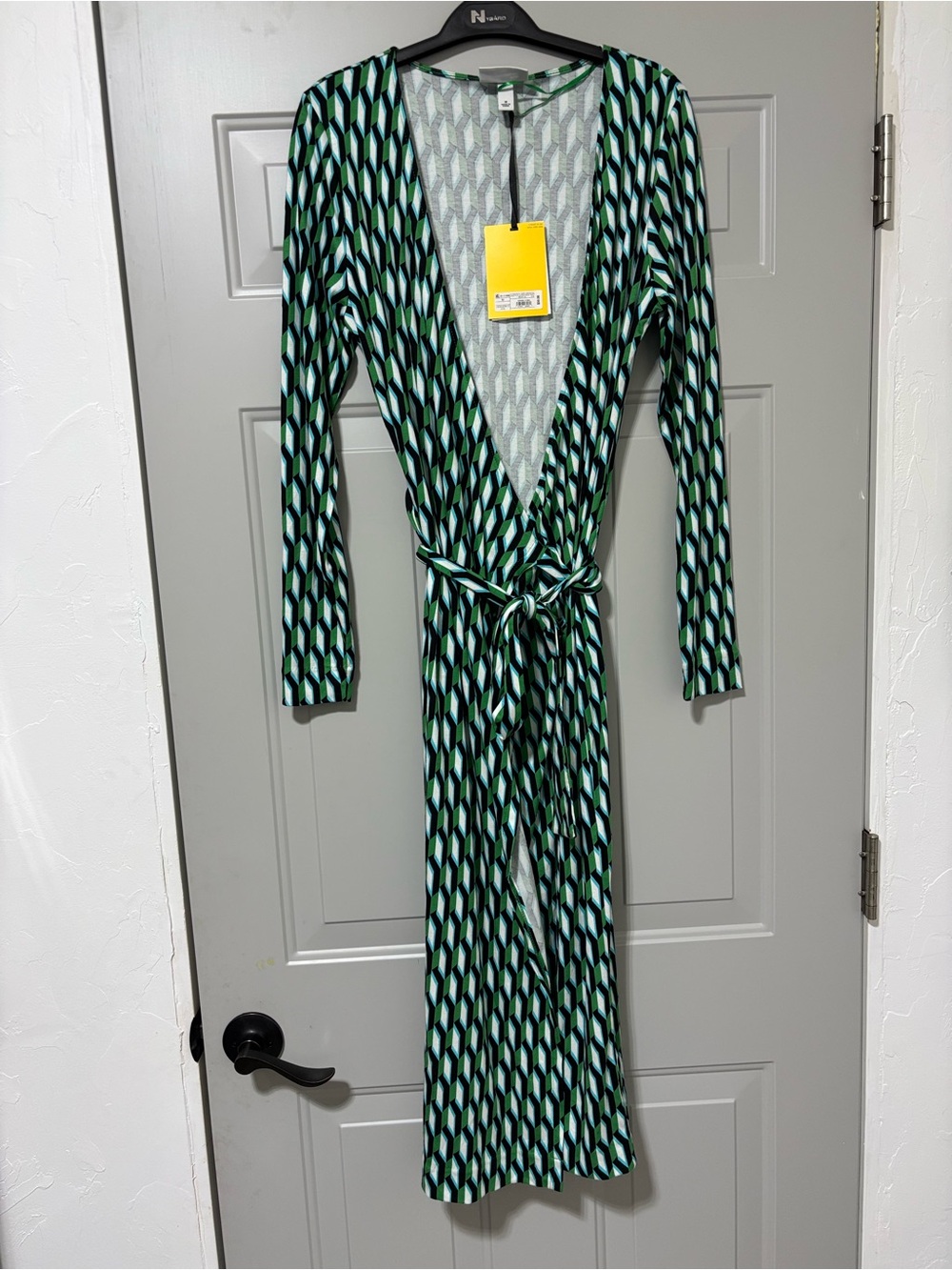 Diane von Furstenberg Target Women's Medium Green Wrap Midi Dress NWT Geometric